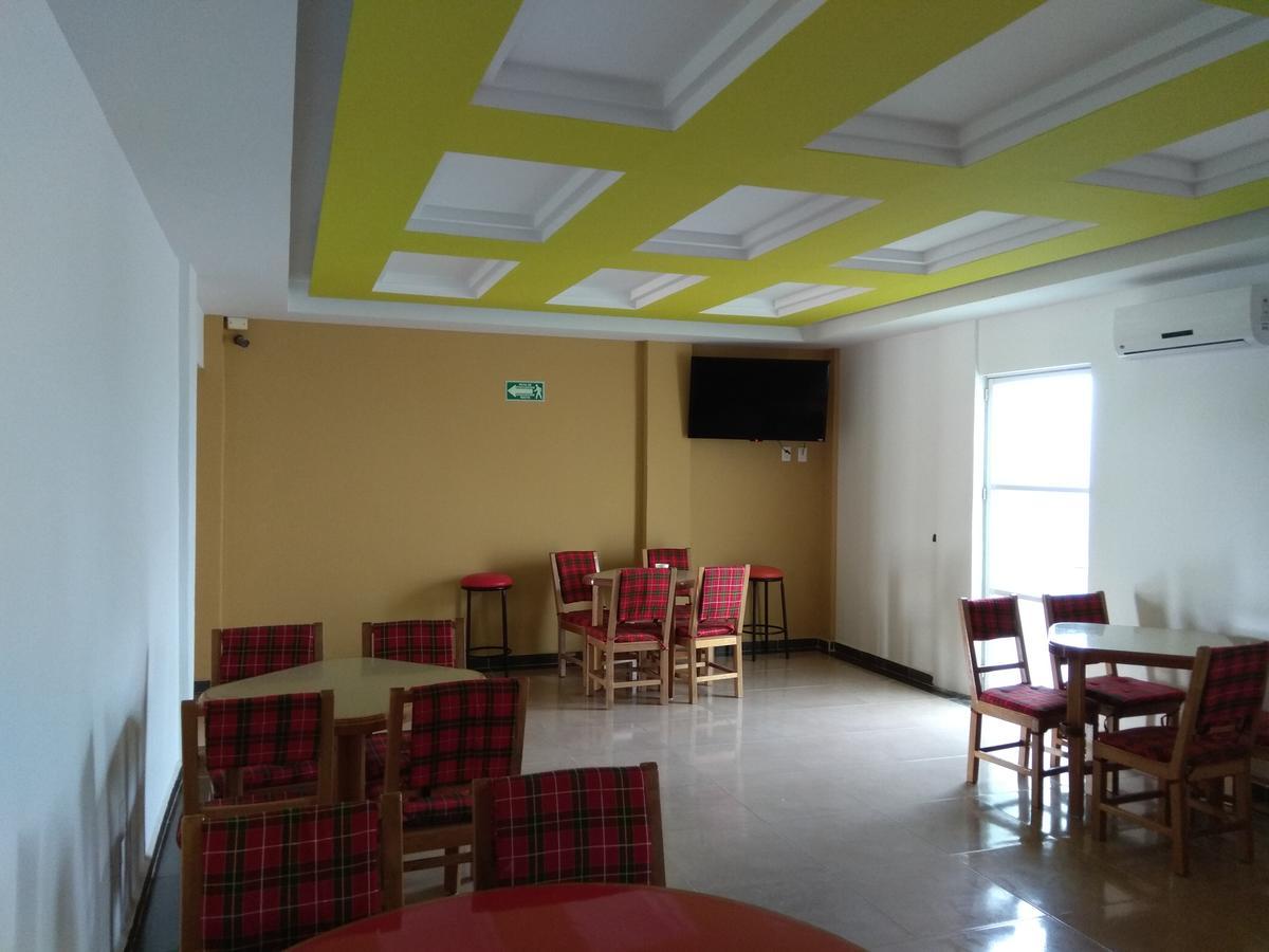Hotel Rubi 曼萨尼约 外观 照片